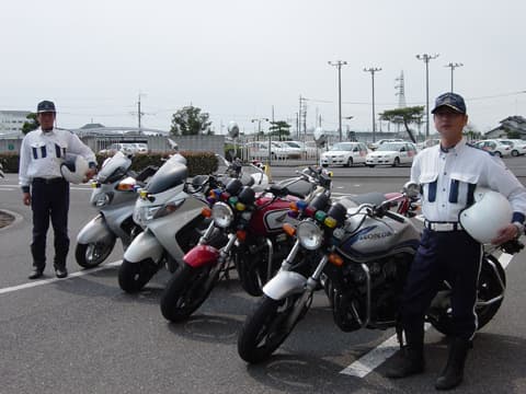 お任せ下さい!私たちがしっかり指導します!