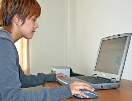 宿泊施設内は無線LAN対応!パソコンやスマートフォンを利用したい方も安心です。
